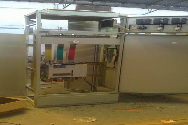 荣县控制箱-控制箱的安全使用常识